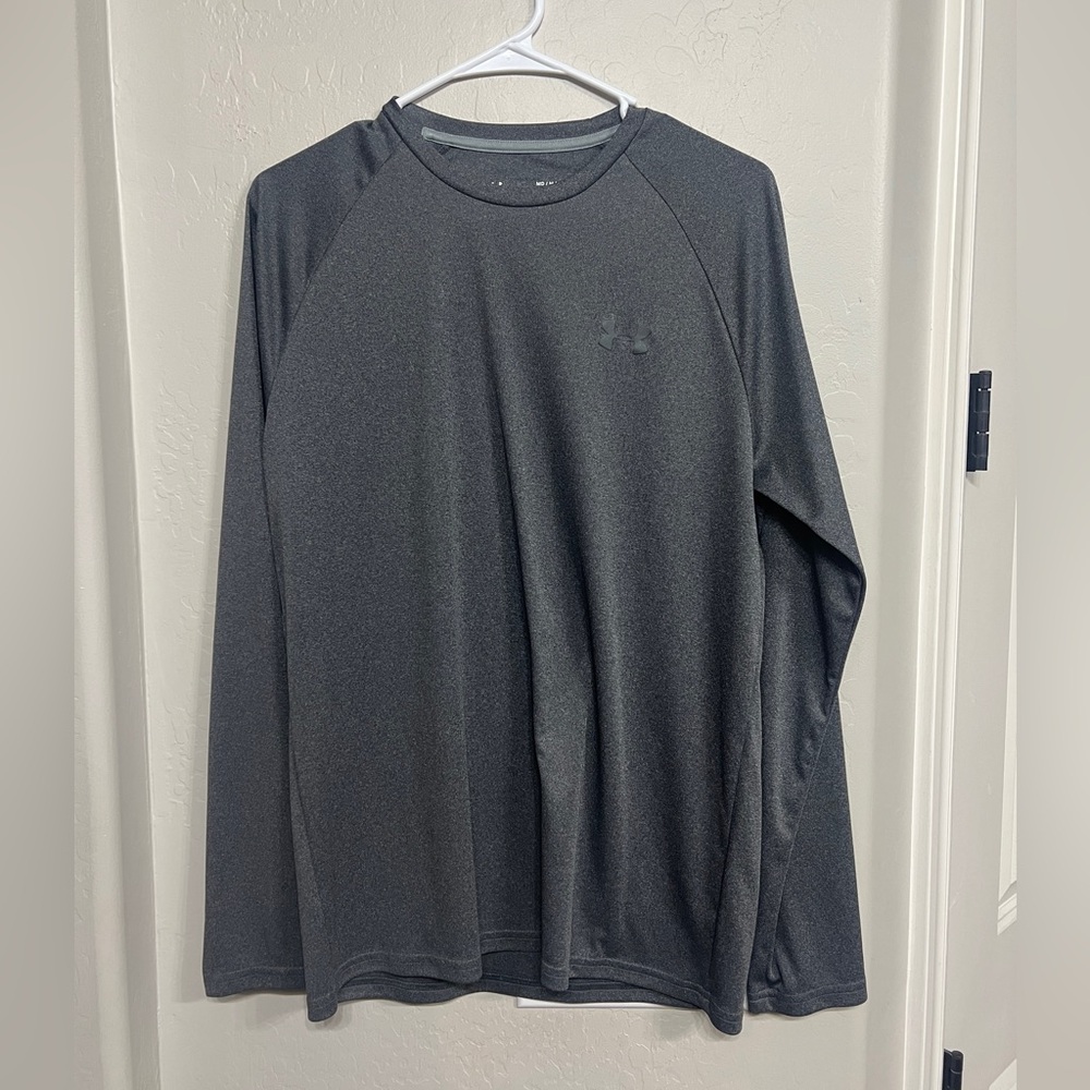 Under Armour loose dri-for shirt